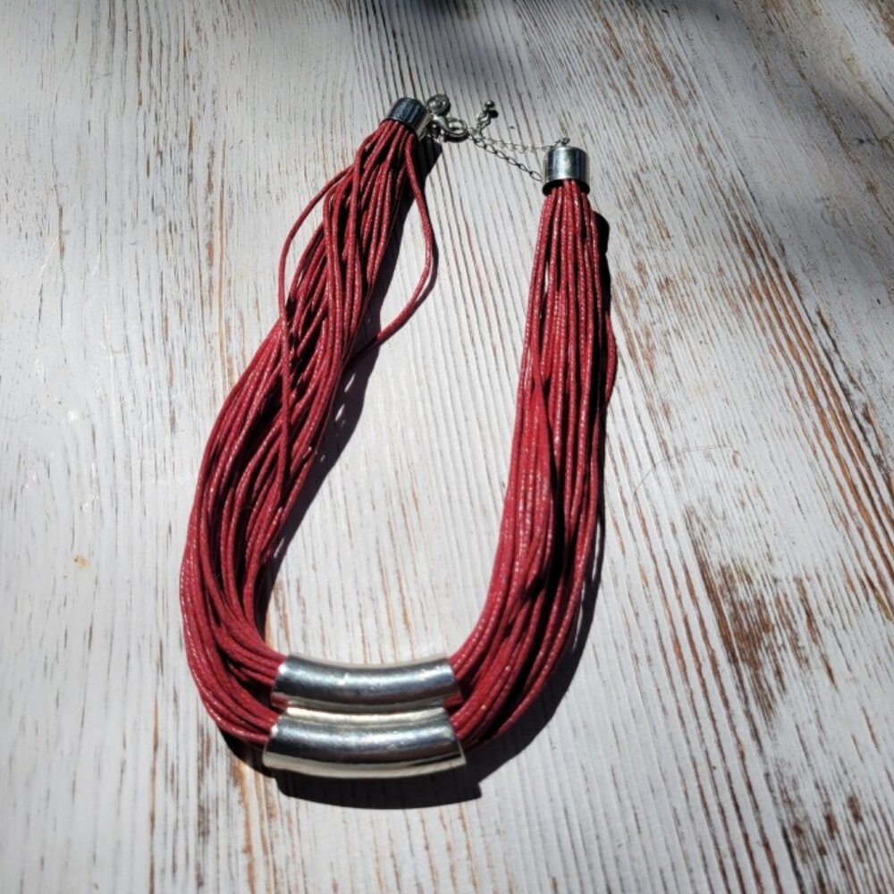Dark Red Strand / Silvertone Necklace